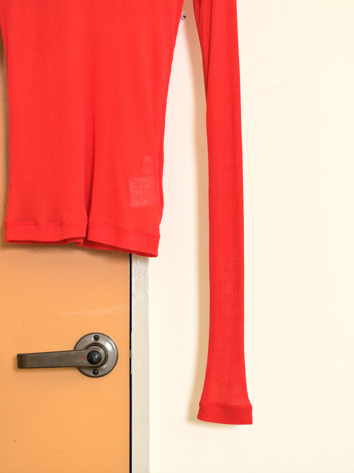 Ernie Palo アーニーパロ Sheer Rib Turtle Neck L/S T-shirt RED EP12FCT02 リブTシャツ リブニット 赤 レッド シアー タートル テンセル カシミア シルク 26AW 愛知県 名古屋 丸の内 セレクトショップ THIRD PLACE サードプレイス