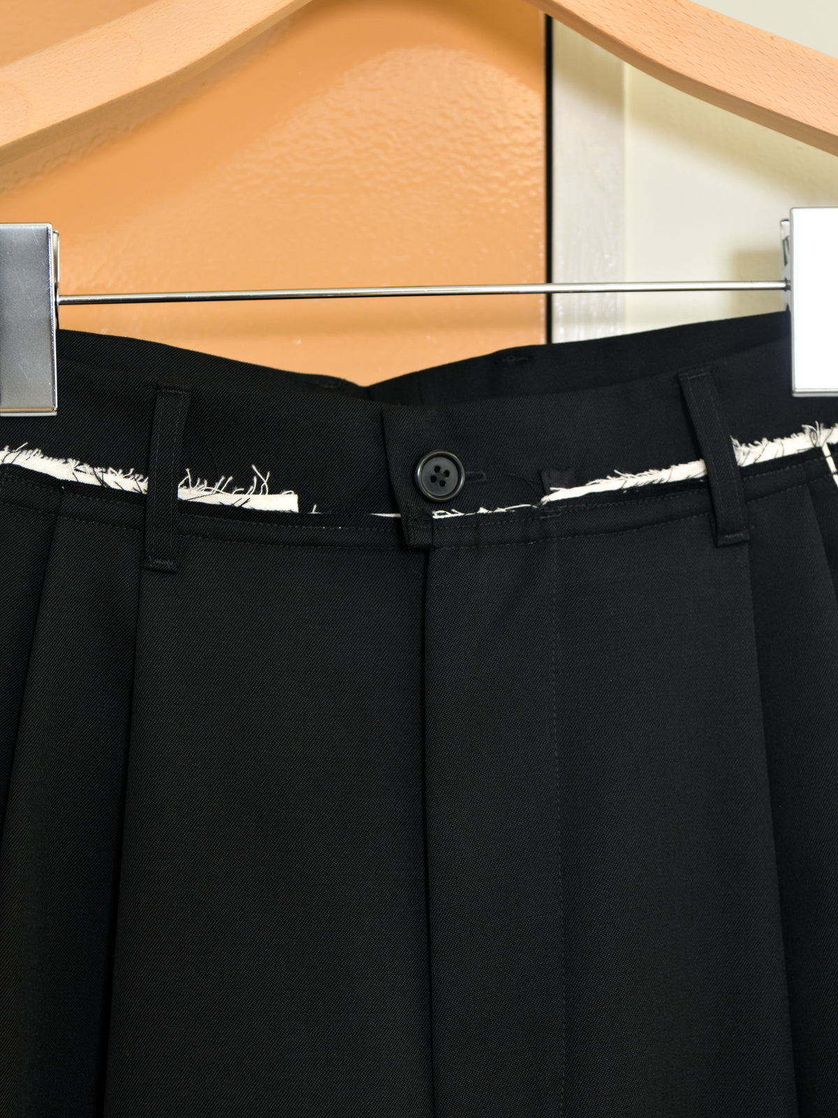 CAMIEL FORTGENS カミエルフォートヘンス SUIT PANTS BLACK ブラック CF.22.06.04.01 パンツ ウール オランダ 26aw 春夏 日本取り扱い 名古屋 丸の内 セレクトショップ THIRD PLACE サードプレイス