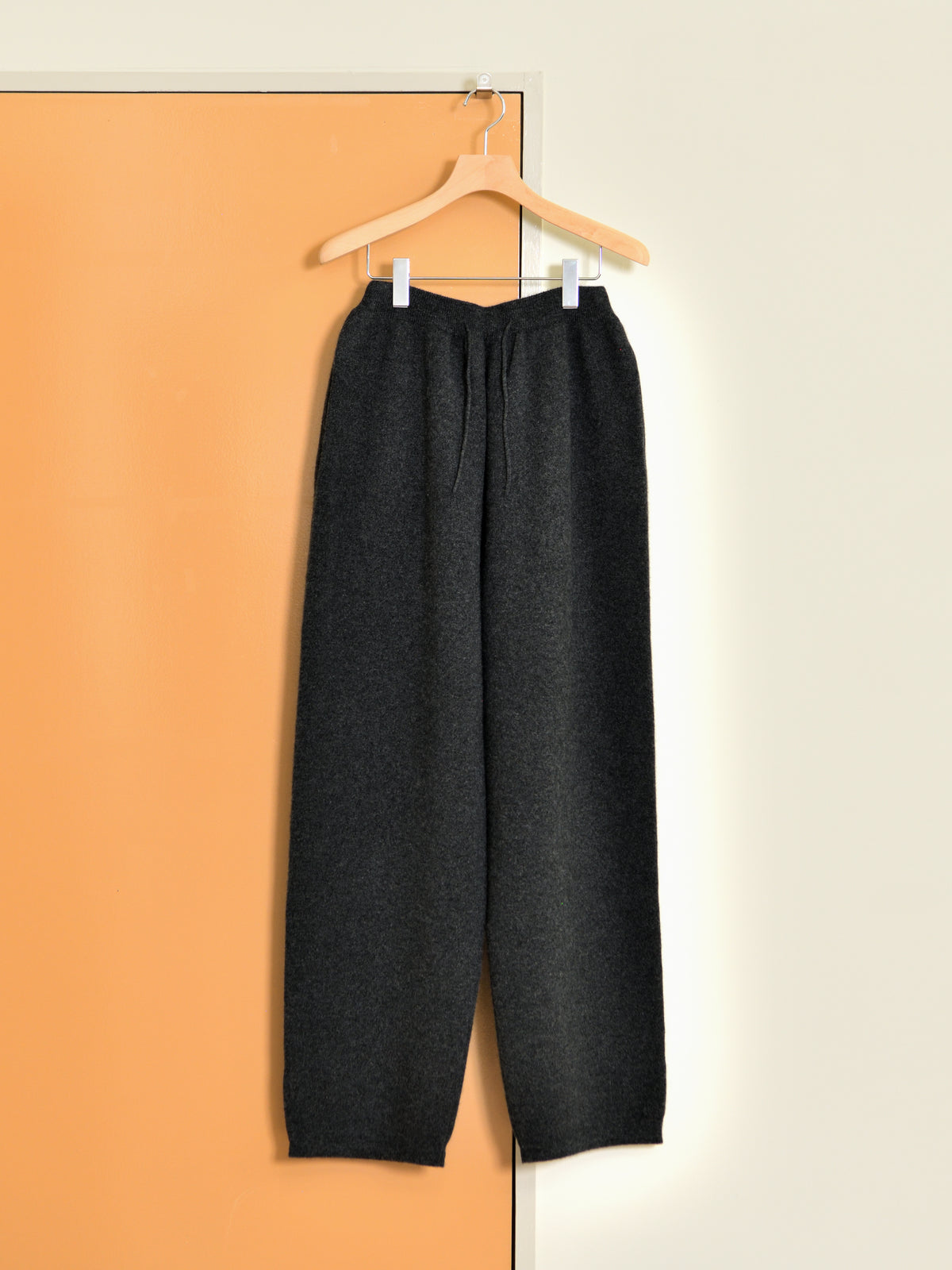 YOKE ヨーク Cashmere Knit Pants YK26FW01417S CHARCOAL チャコール カシミア スウェット 26FW 日本取り扱い 名古屋 丸の内 セレクトショップ THIRD PLACE サードプレイス