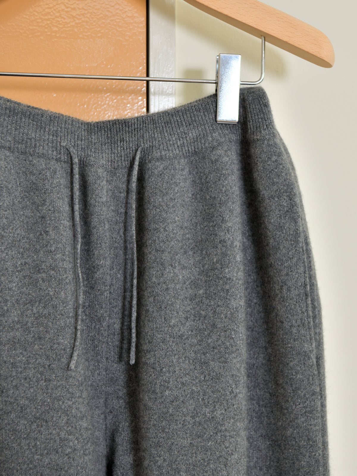 YOKE ヨーク Cashmere Knit Pants YK26FW01417S GRAY グレー カシミア スウェット 26FW 日本取り扱い 名古屋 丸の内 セレクトショップ THIRD PLACE サードプレイス