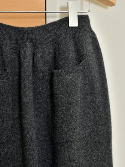 YOKE ヨーク Cashmere Knit Pants YK26FW01417S CHARCOAL チャコール カシミア スウェット 26FW 日本取り扱い 名古屋 丸の内 セレクトショップ THIRD PLACE サードプレイス