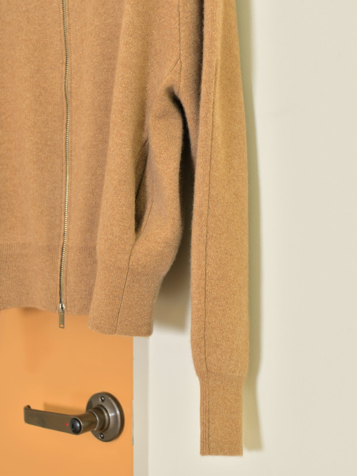 YOKE ヨーク Cashmere Highneck Zip Blouson YK26FW01387S BEAGE ベージュ カシミア スウェット 26FW 日本取り扱い 名古屋 丸の内 セレクトショップ THIRD PLACE サードプレイス
