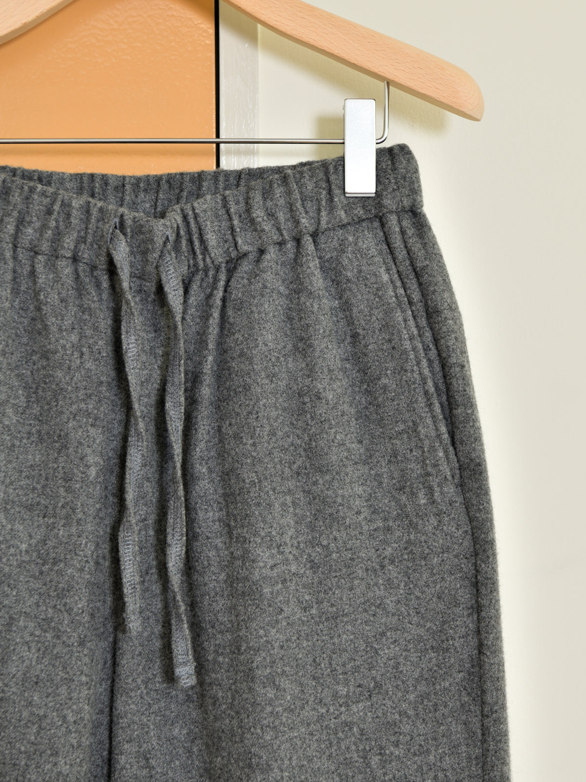 YOKE ヨーク Wool Cashmere Fleece Lounge Pants YK26FW01364P GRAY グレー カシミア スウェット 26FW 日本取り扱い 名古屋 丸の内 セレクトショップ THIRD PLACE サードプレイス