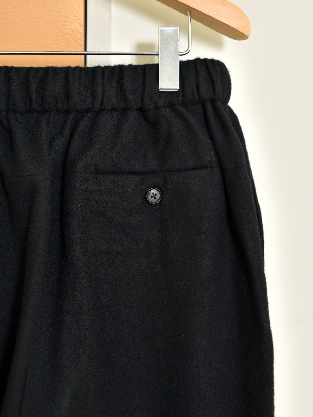YOKE ヨーク Wool Cashmere Fleece Lounge Pants YK26FW01364P BLACK ブラック カシミア スウェット 26FW 日本取り扱い 名古屋 丸の内 セレクトショップ THIRD PLACE サードプレイス