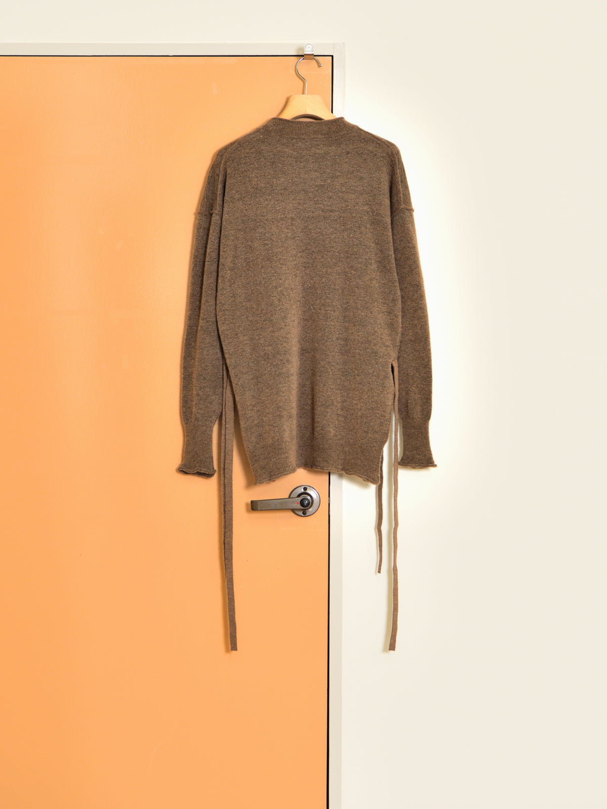 rus ルース KARAMU sweater TAUPE RU26AW021A トープ カシミア アルパカ スペイン レディース 26FW 日本取り扱い 名古屋 丸の内 セレクトショップ THIRD PLACE サードプレイス