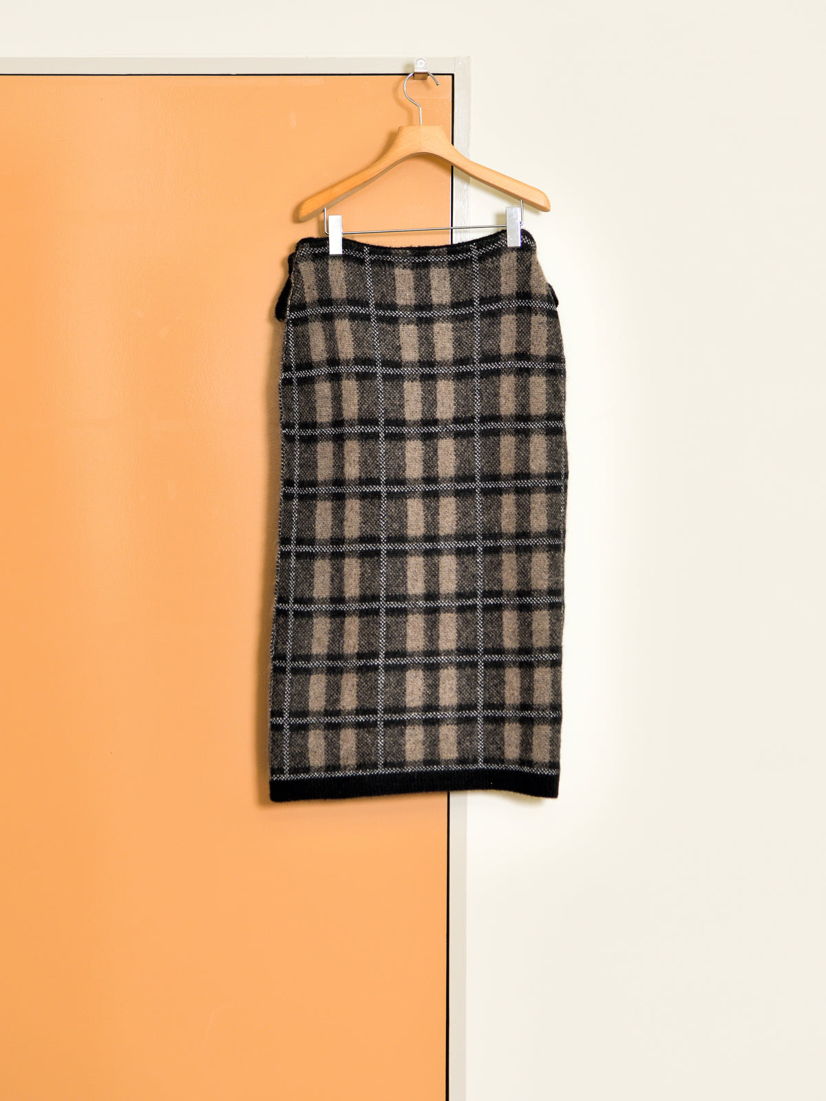 rus ルース COPERTA skirt BLACK TAUPE RU26AW036A ブラック トープ アルパカ メリノウール スペイン レディース 26FW 日本取り扱い 名古屋 丸の内 セレクトショップ THIRD PLACE サードプレイス