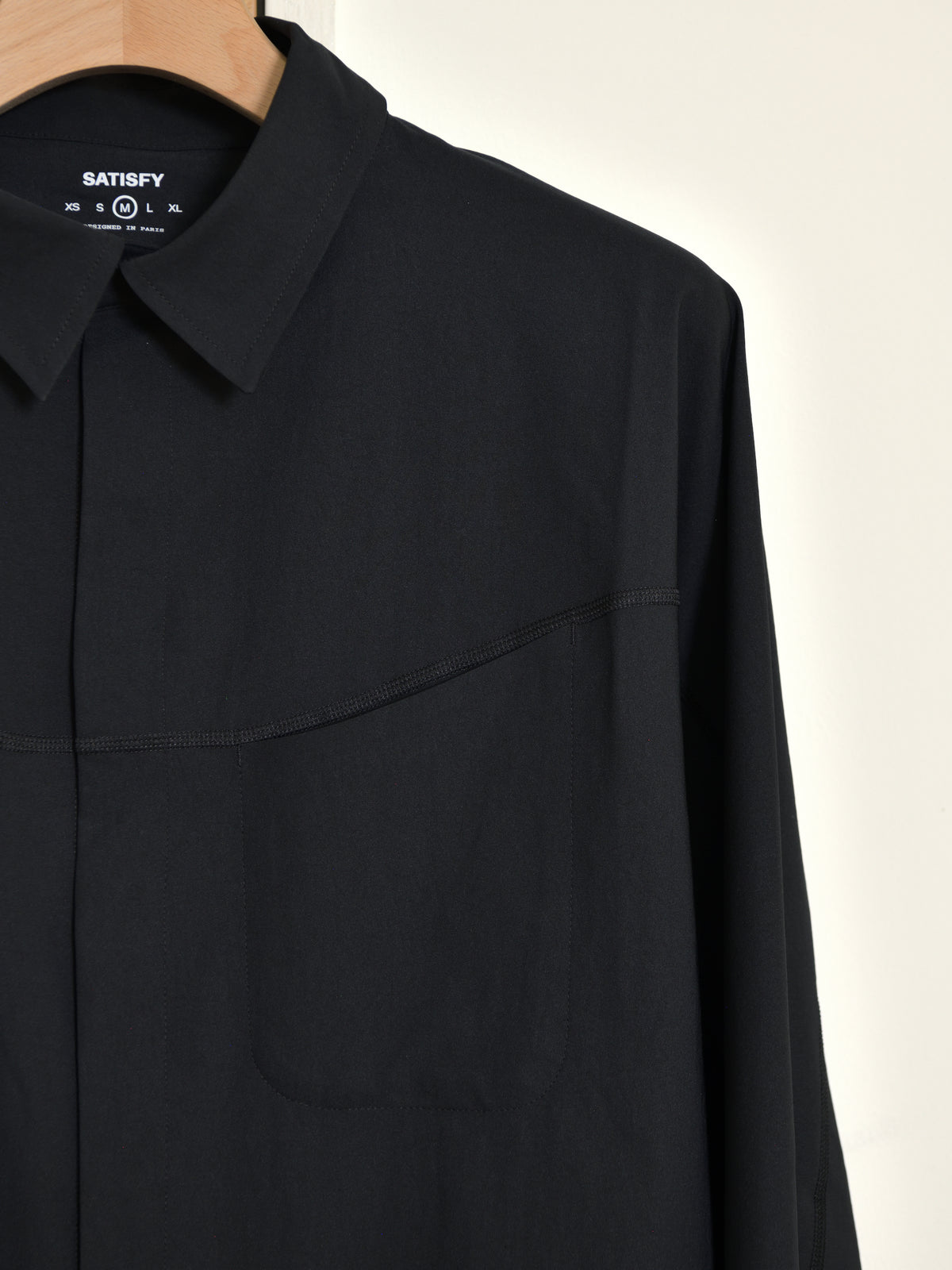 SATISFY サティスファイ Peace Shell River Shirt BLACK 黒 ポリエステル シャツ スナップボタン ランニング レギュラーカラー アウトドア 26FW 日本取り扱い 名古屋 丸の内 セレクトショップ THIRD PLACE サードプレイス