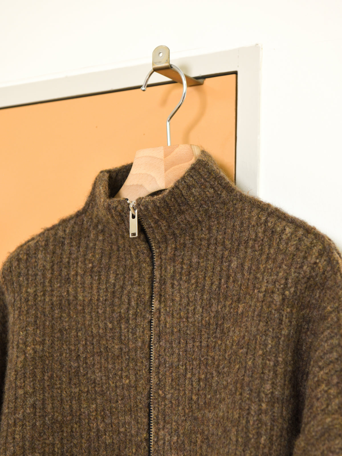 rus ルース HAKO sweater CHOCOLATE RU26AW007A チョコレート ブラウン メリノウール スペイン レディース 26FW 日本取り扱い 名古屋 丸の内 セレクトショップ THIRD PLACE サードプレイス