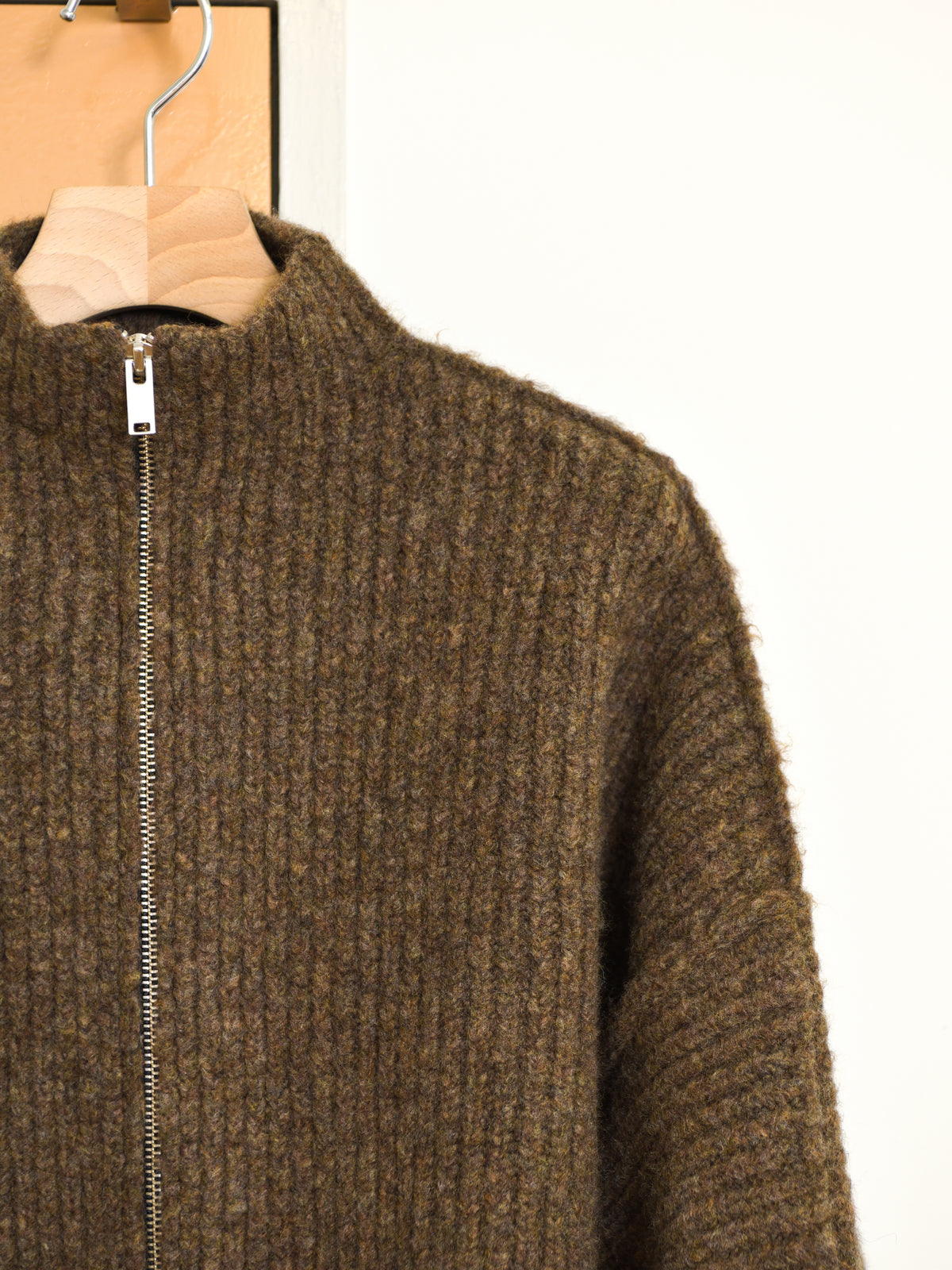 rus ルース HAKO sweater CHOCOLATE RU26AW007A チョコレート ブラウン メリノウール スペイン レディース 26FW 日本取り扱い 名古屋 丸の内 セレクトショップ THIRD PLACE サードプレイス