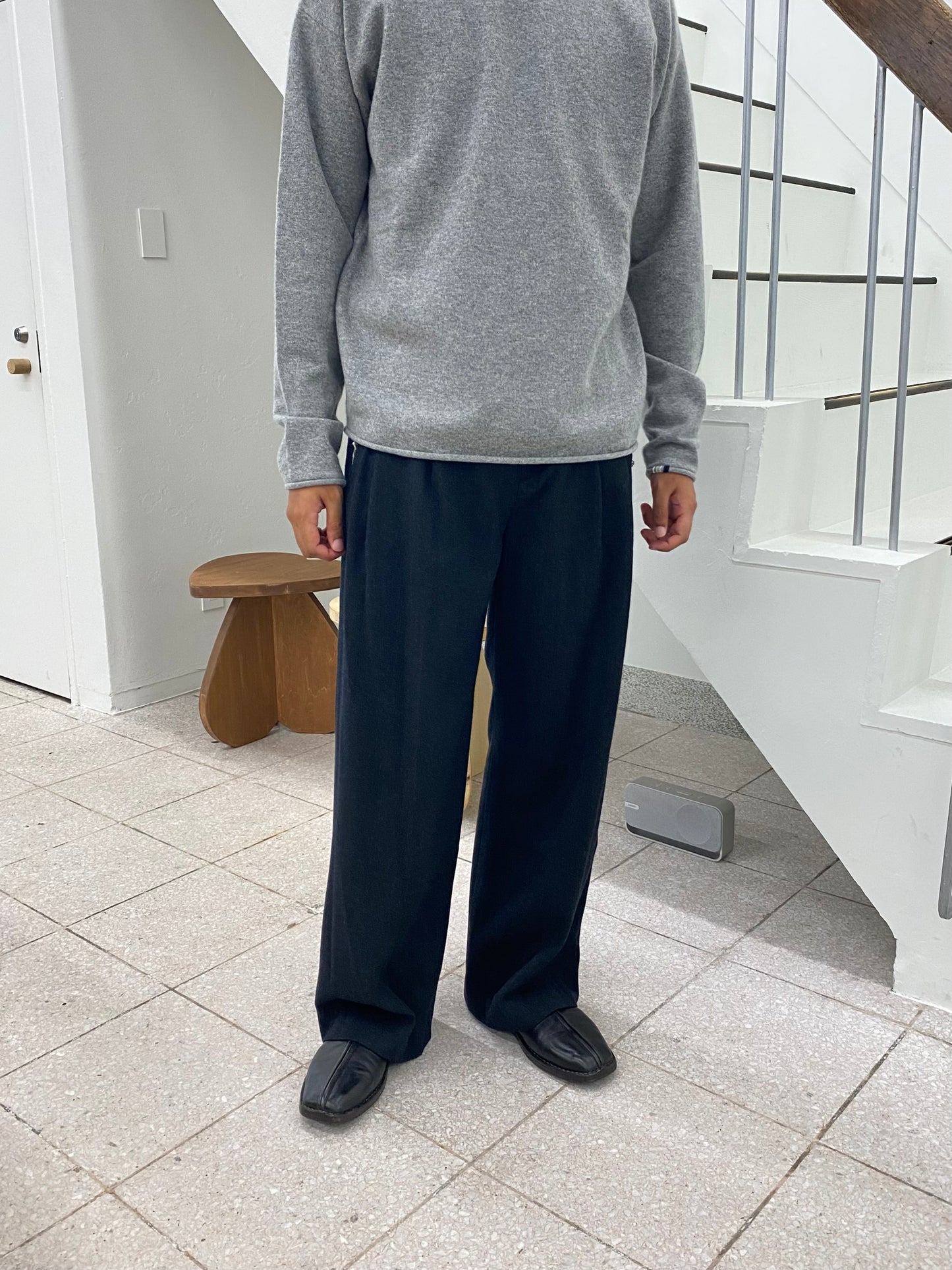 ISSUETHINGS イシューシングス 26b/118-w-00 別注 スラックス BLACK ウール 26AW 愛知県 名古屋 丸の内 ユニセックス セレクトショップ THIRD PLACE サードプレイス